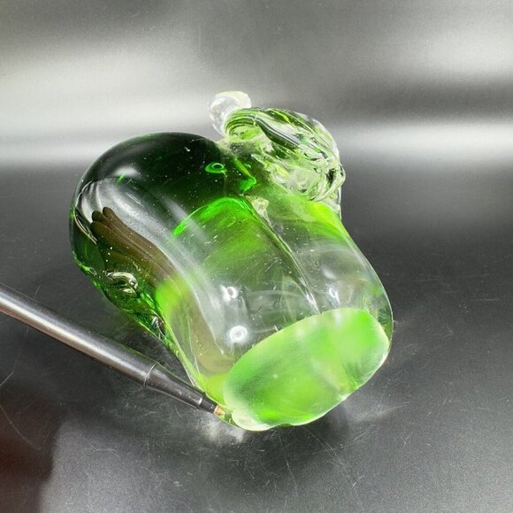 Heavy Glass Elephant Figurine Paperweight With Clear Green Spots Trunk Up Lucky - Picture 11 of 16